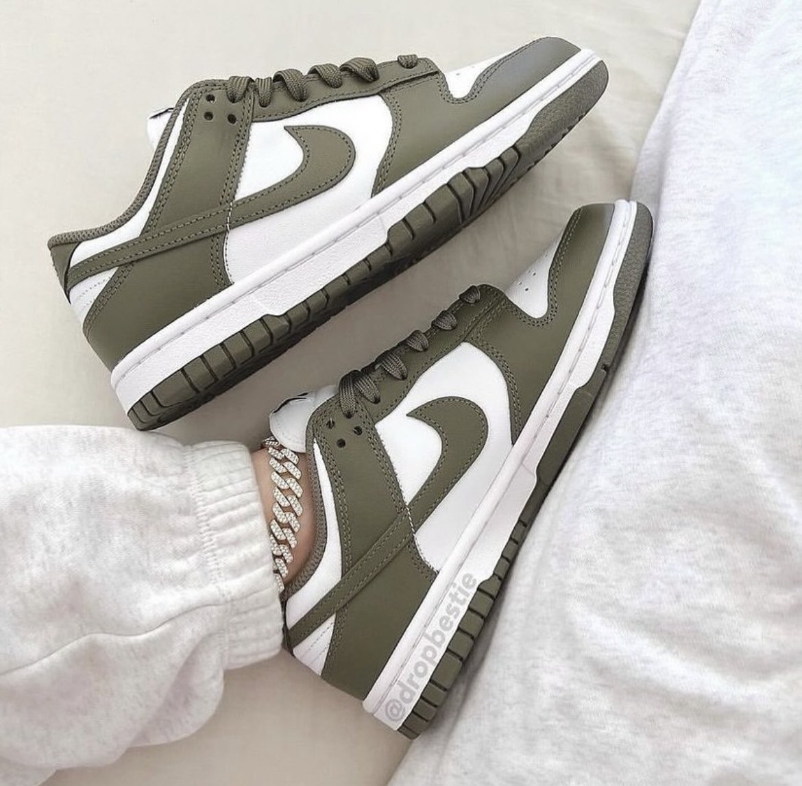 DayDreamKicks's tweet photo. Olive🫒 https://t.co/0acpDzypJt