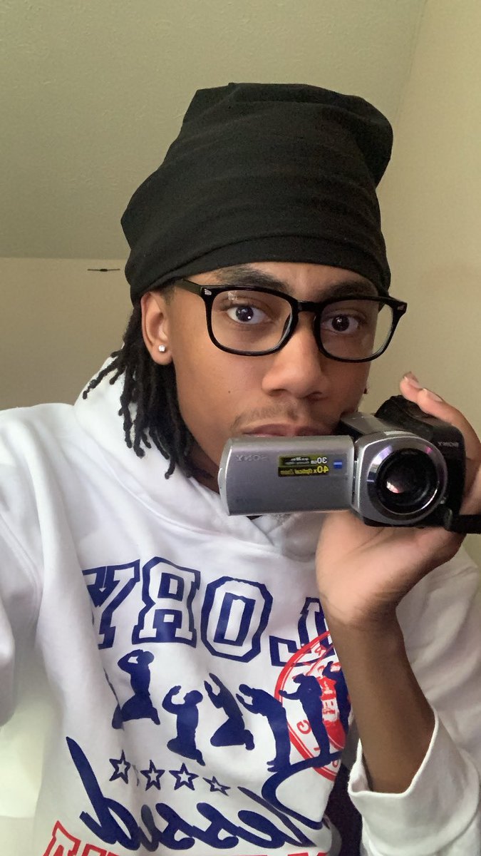 📸