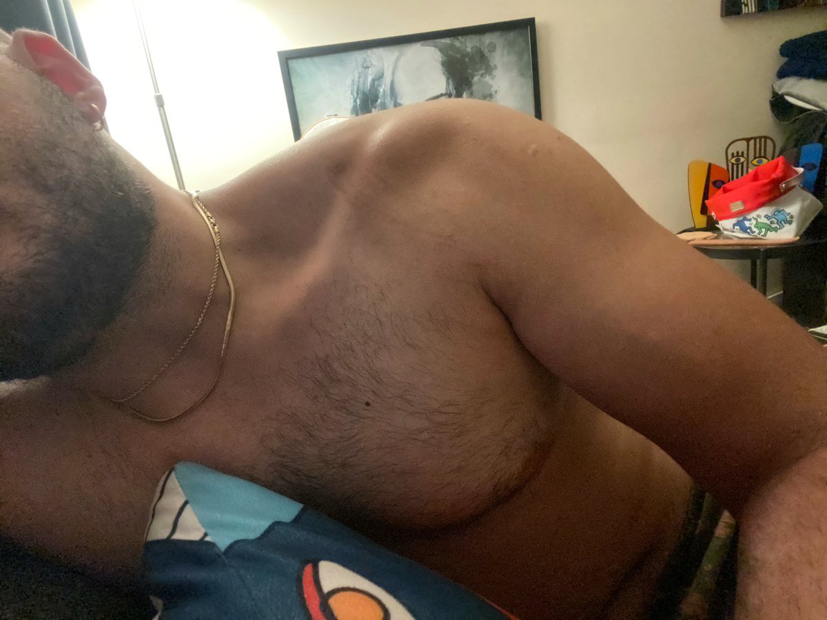 KillerQueerHere's tweet photo. 😮💨
#SundayMotivation
#FuckItsASundae
#YesFilter https://t.co/sz9VBEUvC6