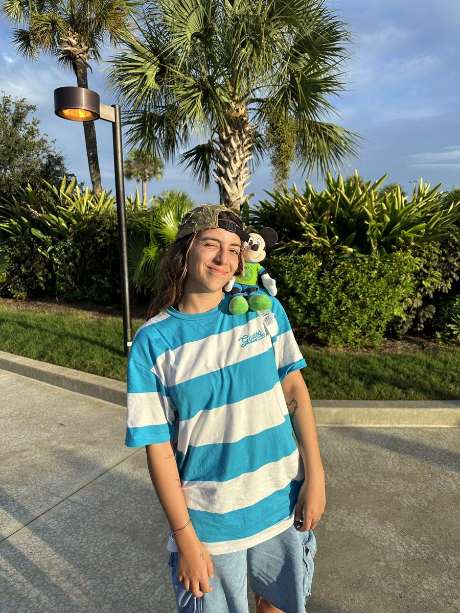 NUEVO VIDEO MILI GESUALDO POR LOS 100K