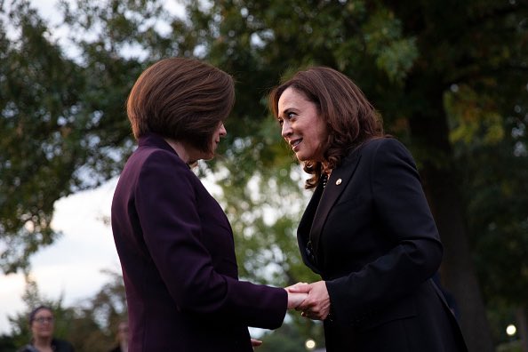 CortezMasto's tweet photo. Vice President Kamala Harris has the experience and proven record to be our next President. She's a fighter who we can count on to deliver for our working families, defend women's rights, and protect our democracy - and I'm proud to stand with her. https://t.co/i9PNehREZW