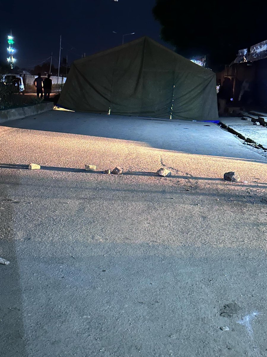Jigjigamedia's tweet photo. Can I do this kind street party myself as Somali Ethiopian in #Gonder or #Bahir Dar in #Amhara region. Here is #Jigjiga Amhara man closed the main road to hold graduation party for his son. No one can use the road since last night. Wake Somalis , you can’t live in Gonder as Somali 1 night @MosquitoSQ79870 @HFano4life @HabtishGurmu