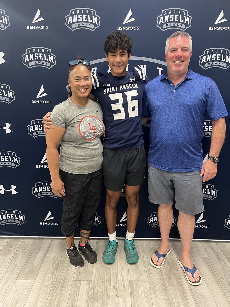 After a great visit and conversation with <a href="/CoachBraine/">Chadd Braine</a>, I’m blessed to have received an offer from <a href="/STAHawksFB/">Saint Anselm Football 🏈 #BCM</a>! Thank you <a href="/CoachJoeAdam/">𝐉𝐨𝐞 𝐀𝐝𝐚𝐦 𝐇𝐁𝐂</a> and the rest of the staff for the opportunity.
#BCM #GoHawks