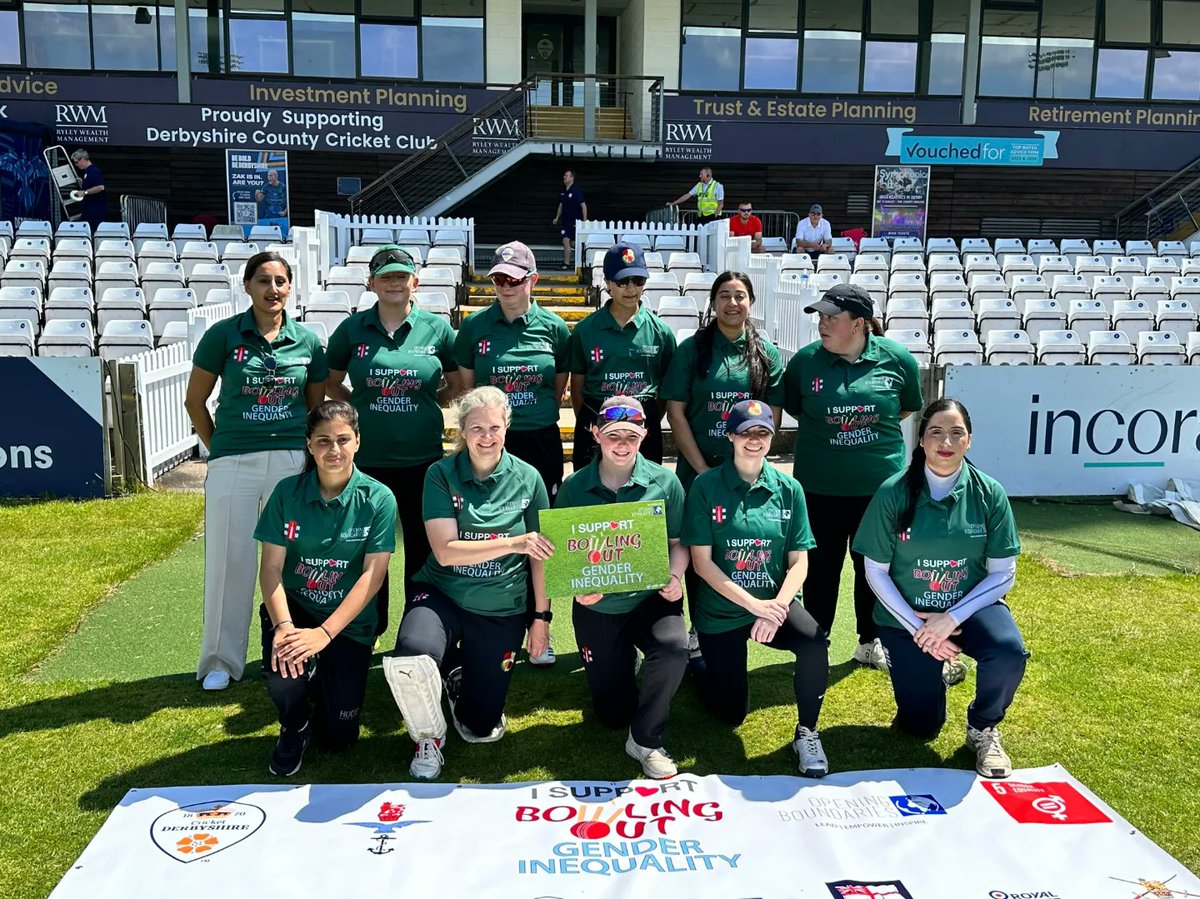 FalmerSalma's tweet photo. A massive THANK YOU to @HalimaKhan who works so hard each year to make these matches possible &amp; this time giving her team @OB_0fficial Boundaries the opportunity like myself to play at @DerbyshireCCC who so generously hosted the #BowlingOut Gender Inequality game with #UKAF 🏏 https://t.co/8WZqiwxt4U
