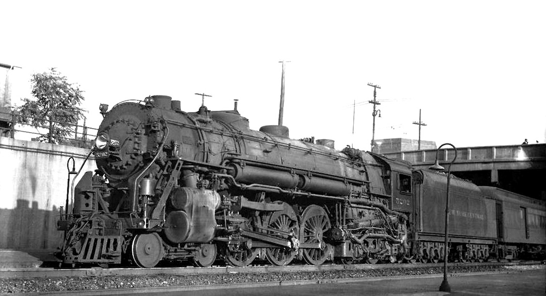 PastaWeasel's tweet photo. @somethin_up ...Just saying it could end up like these 4. I am disappointed too in having a lack of survivors, but having Flying Scotsman alone is a miracle. https://t.co/lIsVY9YA3g