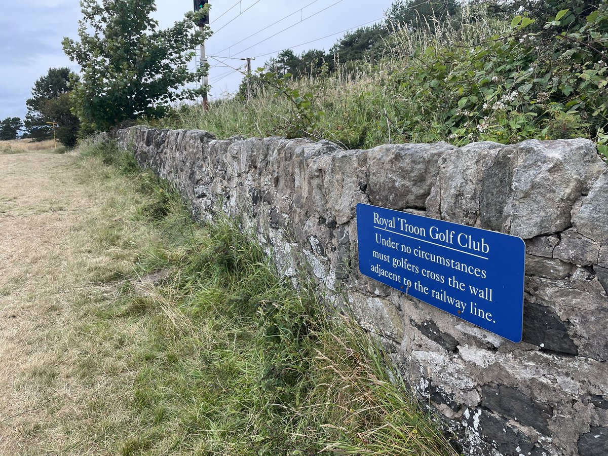 mhp4nhrep's tweet photo. I’m in Scotland. Enjoyed The Open. My experience of the Scots over the past weekend: Anyone but TFG. #TeamDems Always. There is no other option.
Like this sign at Troon. There is no circumstance in which a voter should cross this line and safely vote for TFG. #NHPolitics https://t.co/n9H1RI7gDO