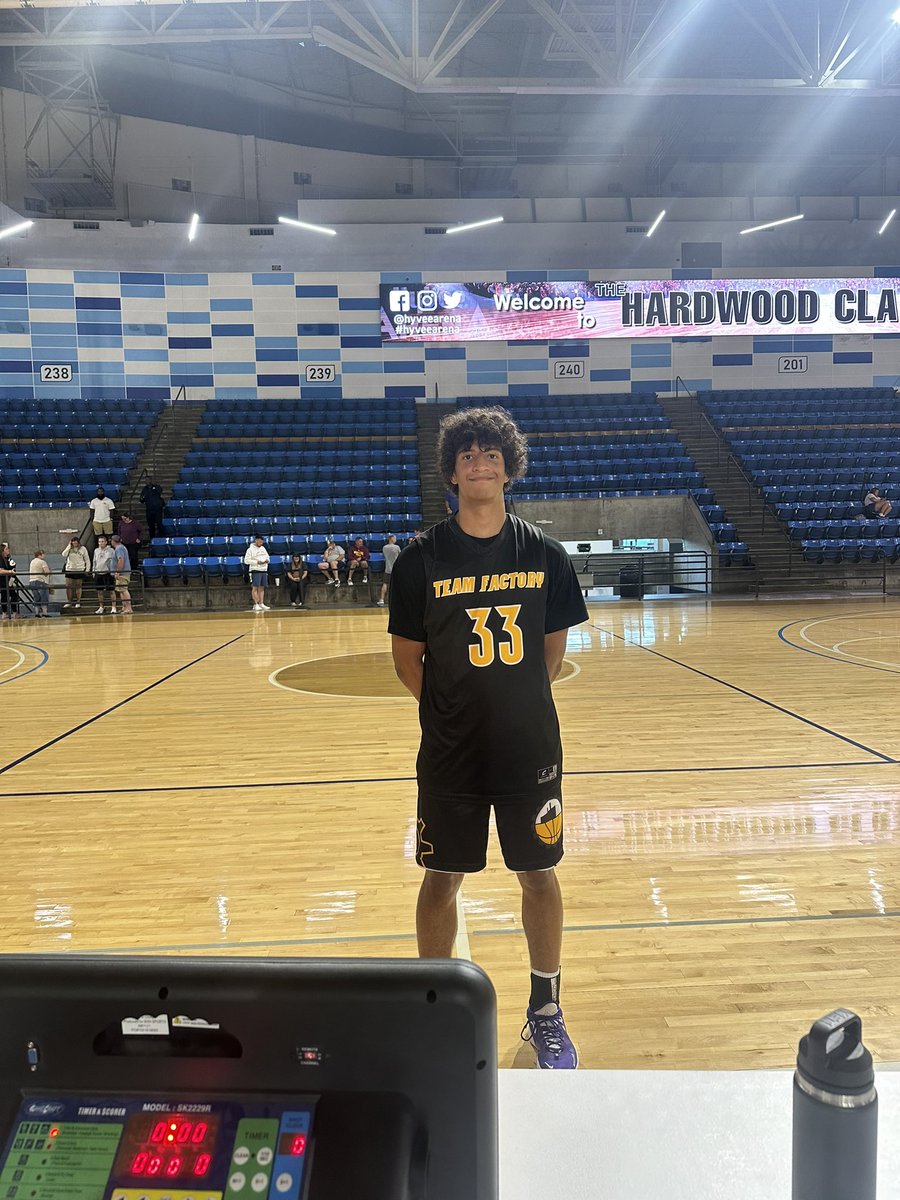 𝐓𝐨𝐩 𝐏𝐞𝐫𝐟𝐨𝐫𝐦𝐞𝐫𝐬 𝐇𝐚𝐫𝐝𝐰𝐨𝐨𝐝 𝐂𝐥𝐚𝐬𝐬𝐢𝐜 𝟐 𝐃𝐚𝐲 𝟑

‘26 Nick Harper 
Gateway Knights
22 Points

‘26 Arnold Nash
Team Factory
13 Points