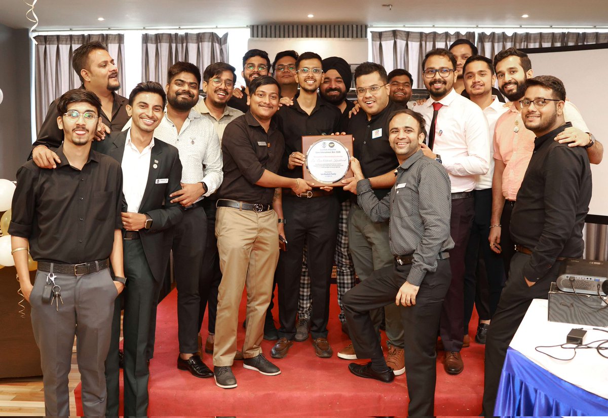 SubhamKumarIn's tweet image. You never know how strong you are, 
until being strong is your Only Choice ⚙️

OFFICIALLY INSTALLED AS THE 51th PRESIDENT OF Leo Club Of Gauhati ⚜️❤

@LeoClubGauhati @lcgauhatigirls @lionsclubs

#ClubPresident #LeoClubofGauhati