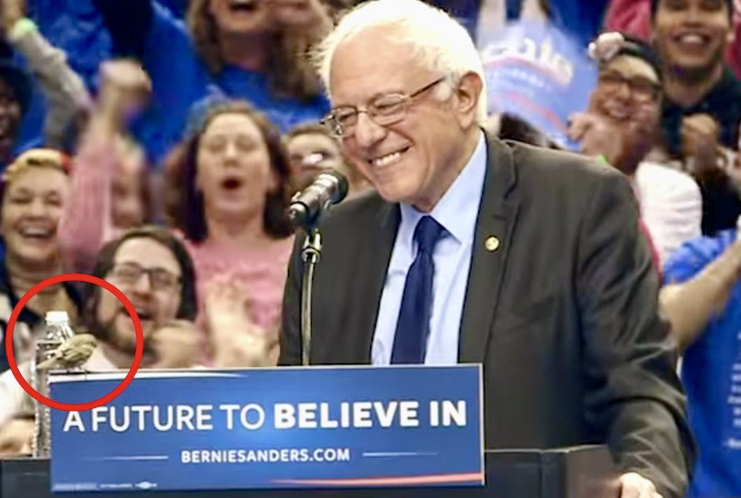 farrukh_shamsi's tweet image. Polling indicates that #Bernie2024 is the only one who can beat Trump (DNC and Obama won’t let it happen), because he gets independent voters too.  He’s been a team player for Biden, but behind the scenes, his values haven’t actually changed.