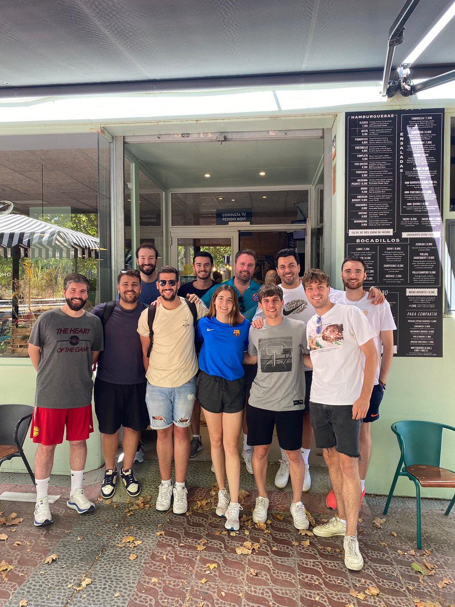 _polete7_'s tweet photo. “Disfrutar del camino con aquellos que comparten la misma pasión que tú”

🔜Entrenador Superior 🏀

#CES2024 https://t.co/azcRgeyMWS
