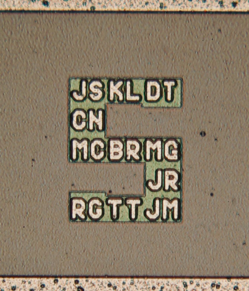 duke_cpu's tweet photo. It’s a #HotAirBalloon!
The #Signetics P87C52 is an 8-bit microcontroller licensed by #Intel. Next to a unique #silicondoodle in the form of a hot air balloon, the designers of the #chip all put their initials into the Signetics logo - looks like a fun team.
Is there still hot air in such microcontroller?