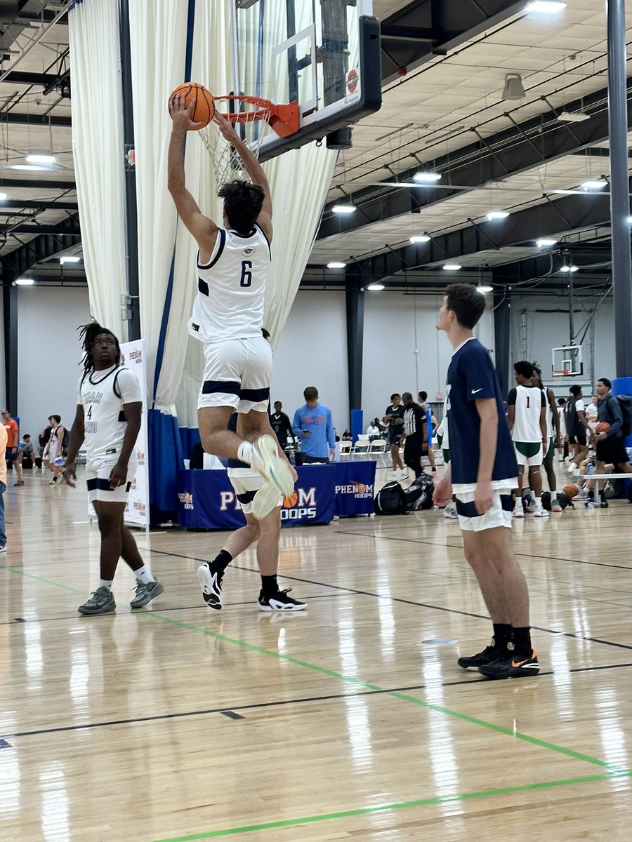 ColesonC2's tweet photo. Had a great 12 days of basketball!
Thank you to @OfficialHDHoops for letting me run with you all it was an amazing opportunity! Also thank you to @Sean_Hornbuckle for allowing me to run with you and your crew today!
Highlights coming soon🤙🏽
@cmhshoops @CoachStacy23 @wvprepbb https://t.co/MDSgY3fvfe