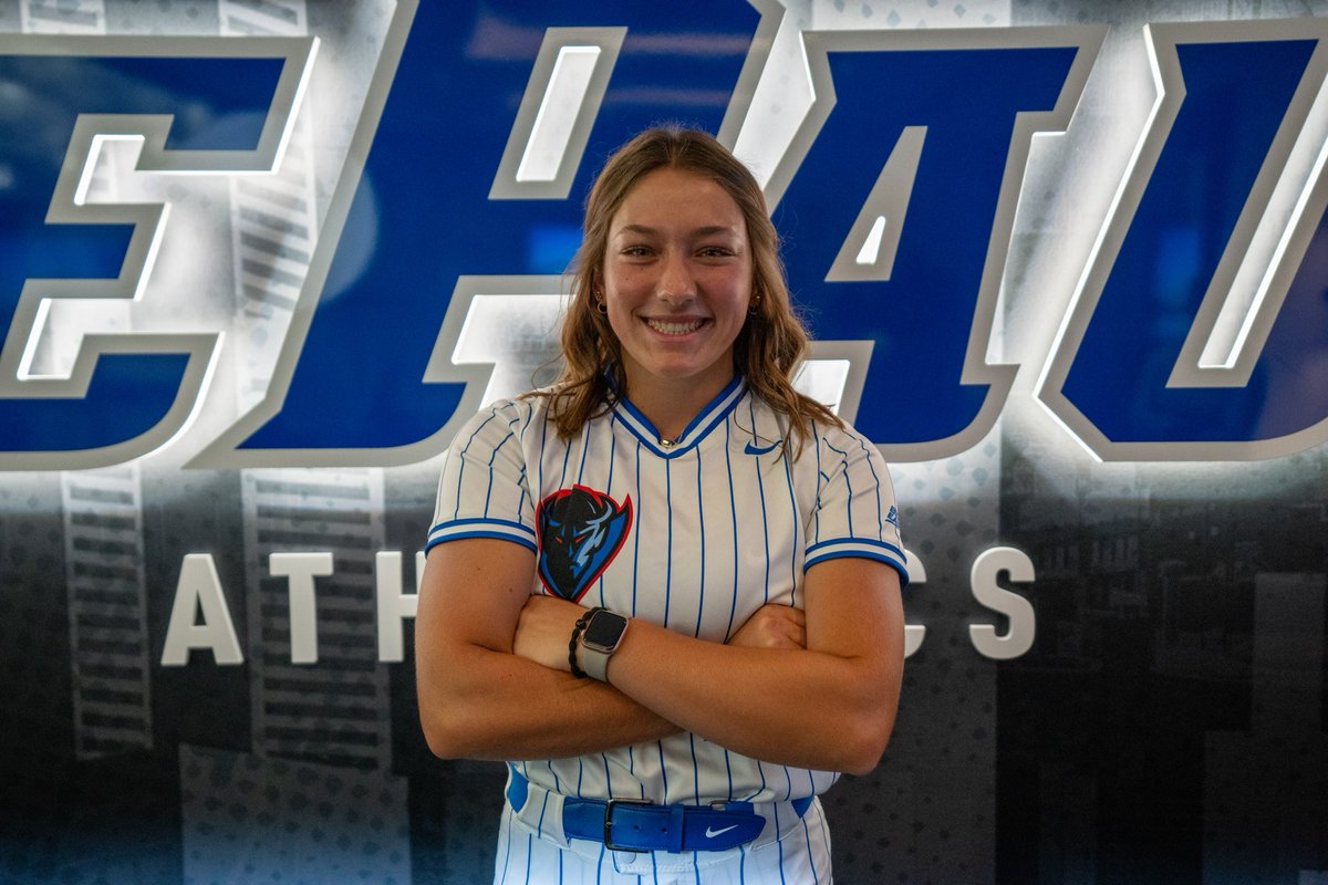 poe_addison's tweet photo. Excited for the next 4!! Go Blue Demons!! @DePaulSB @lizjagielski @Abbers410 @RoncalliSball @DemariniBandits https://t.co/QFlLW6y3j8