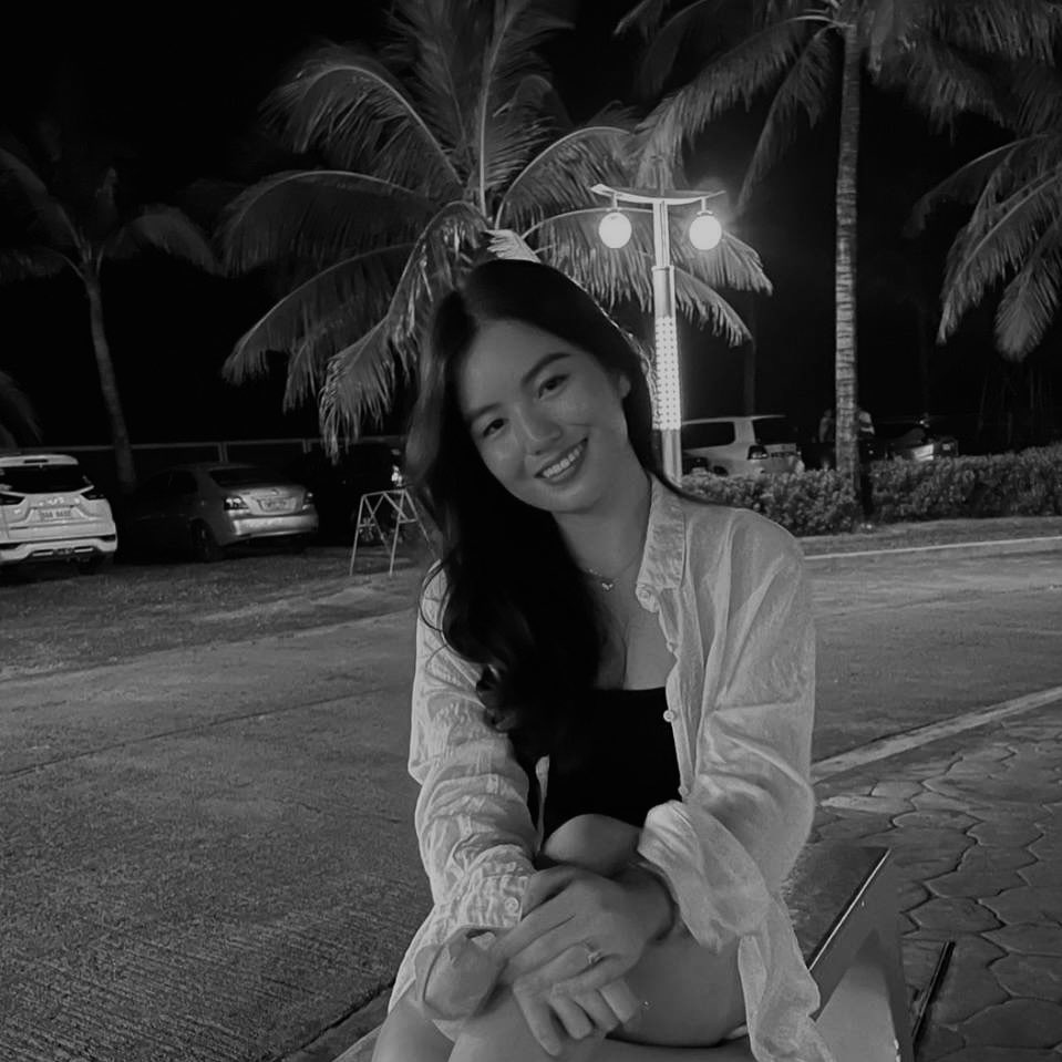 📍Ramada by Wyndham Bali

Finally met the Lady, after wandering around Bali all alone. She asked companionship for sitting outside, and yes will be the answer cause this man has nothing to do.