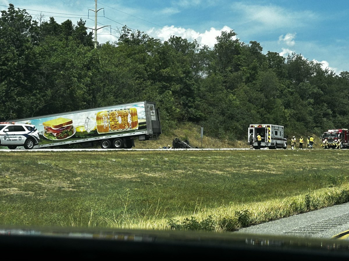 lifetime2go's tweet image. Oh no! Avoid 81 South around mile 62. So scary - mechanics-burg (sp?)   Terrible accident.  Traffic at a standstill.
