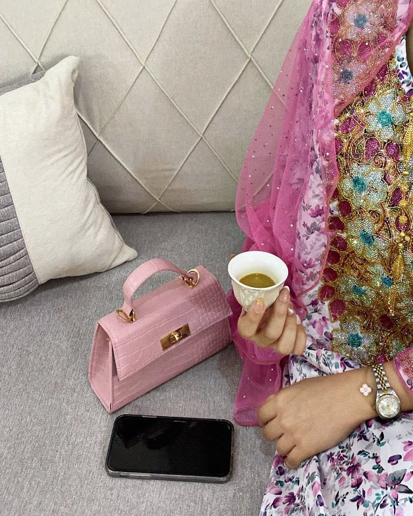 __maays__'s tweet photo. عشوائيات وردية🌸🍭🌷💅🏻🫧 https://t.co/1wlywKtycT