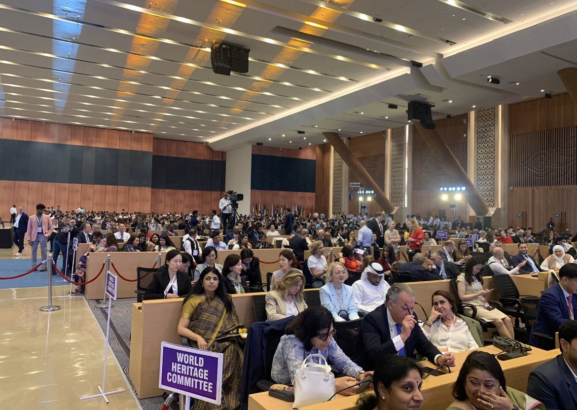 elounasso's tweet photo. The 46th session of the #WorldHeritage Committee has officially opened today in in #NewDelhi #India for 10 days of work!
The Committee, made of 21 countries plays an essential role in the identification and preservation of #WorldHeritage treasures.
Follow➡️https://t.co/d5F1PtAPzW https://t.co/gPpXFiFNx8