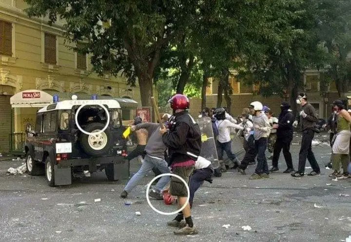 mariololopez1's tweet image. #RepublicaItaliana #CarloGiuliani ¡Siempre presente! 20 de julio #Genova2001 Contra cumbre #G8 ¡Policía Asesina! #ACAB #memoriainsurre #antireport