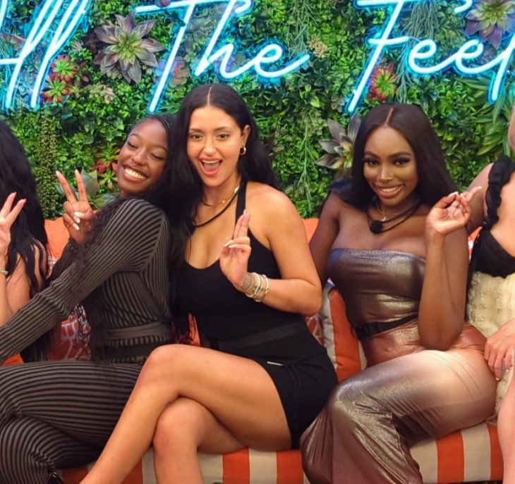 MaehoJanita's tweet photo. My favorite thing to ever happen out of the Love Island universe (USA, UK &amp; AUS) is this friendship. I'm gonna miss my PPGs sooo much!! I NEEEEED them to have their own spinoff or a podcast or SOMETHING. #PPG #serenajanaleah #loveislandusa #loveisland #girlsgirl #FriendshipGoals https://t.co/0zB59JgdpF