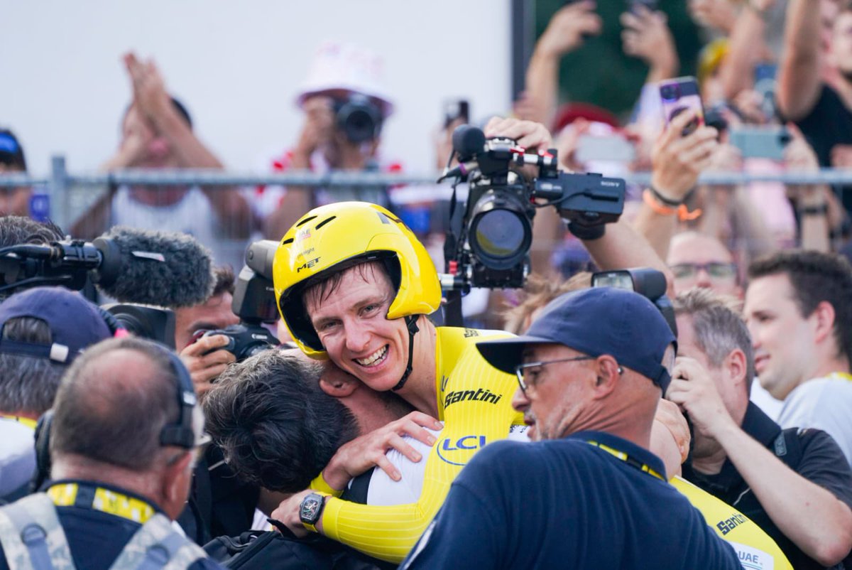 Christian Estrosi tweet media