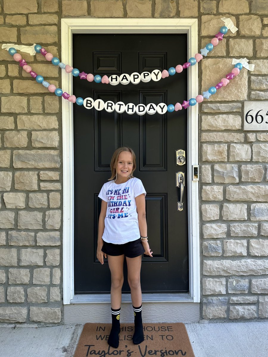 ZwillTown's tweet photo. @BigBrotherazzi Hope you did too! I can’t believe she’s 9!! https://t.co/c0A3HH7yrq