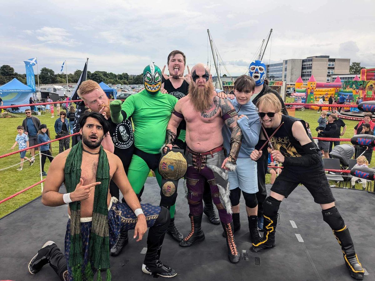 Reptilé tweet media