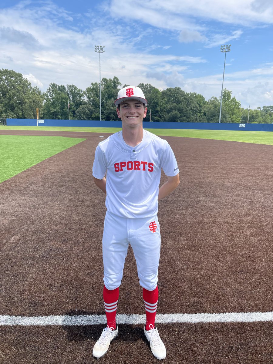FiveToolETX's tweet photo. F: Texas Sports Red Ethridge 5, East Texas Titans 16U Robert 1 
PoG: @C_Gregson11 6 IP, 3K, 2H https://t.co/20RWREK2H9