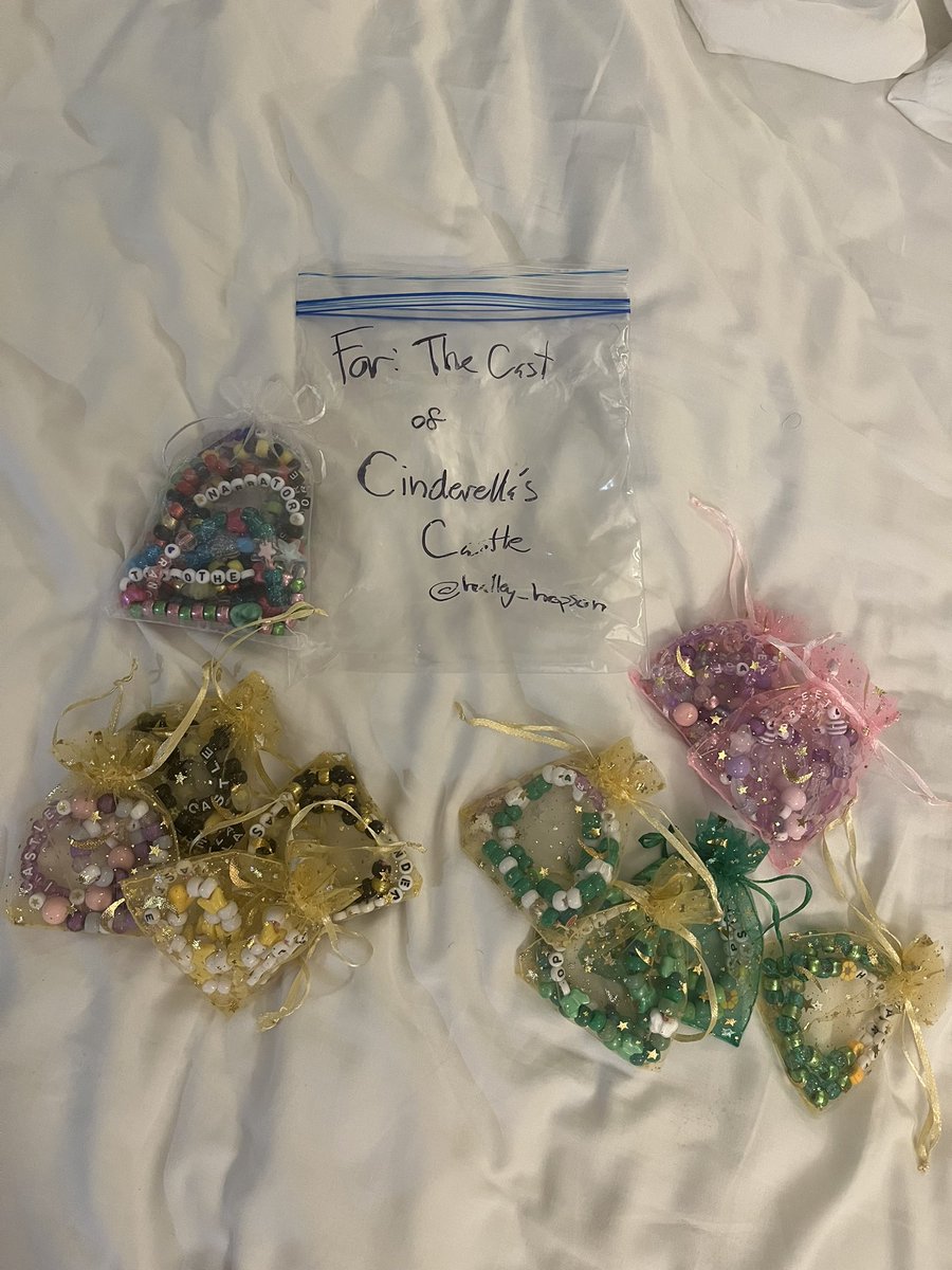 halley_hopson's tweet photo. STOP THE BRACELETS @Josh_Fleury USED FOR HIS REEL ARE THE ONES I MADE FOR THE CAST BAND AND CREW 💀💀💀🏰💜🤣🤣🤣 #CinderellasCastle https://t.co/2ezqfe9DmN