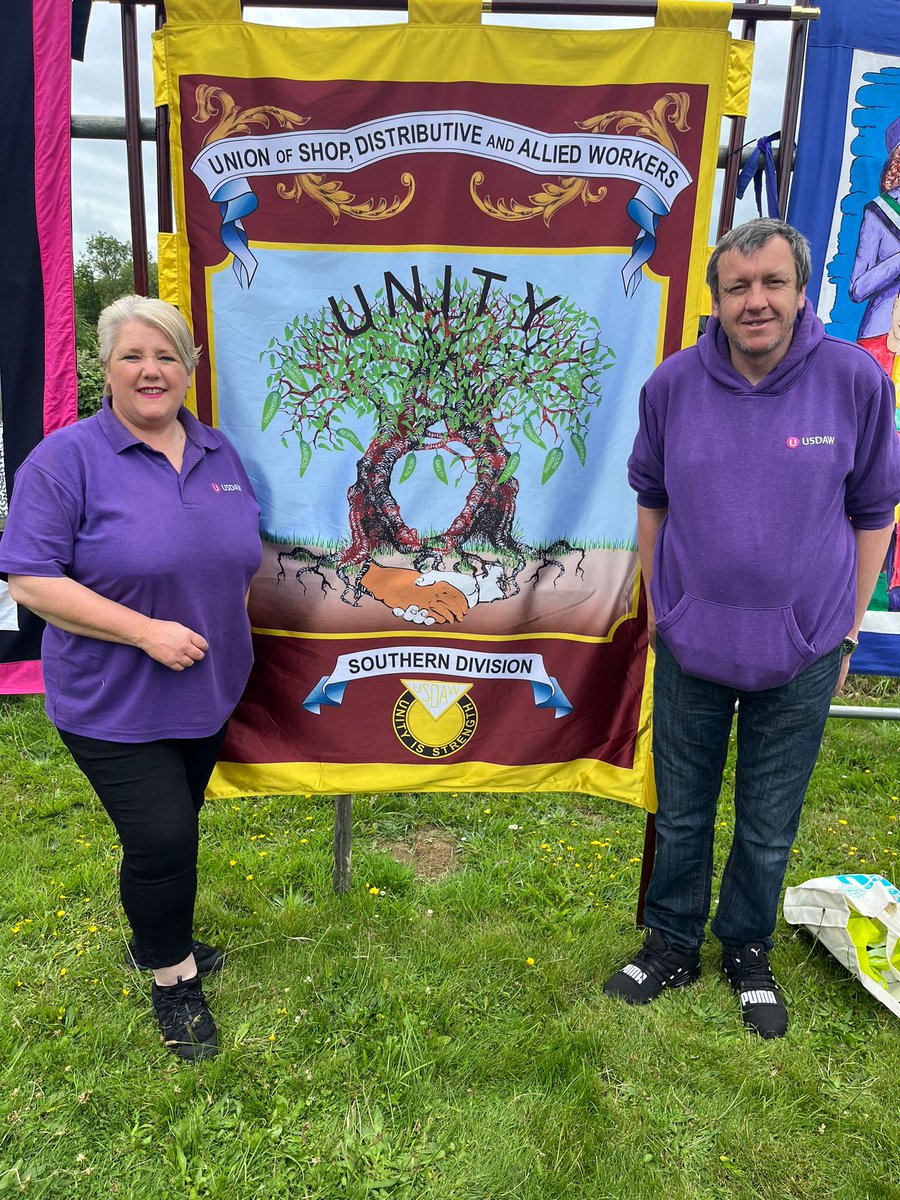 Renburlin09's tweet photo. More photos from our amazing and most enjoyable USDAW Tolpuddle Martyrs Festival experience!!
@michael34145261 
@rabdonnelly2010 @gulljamie1 @GillPaterson3 @NeilButcha29780 @PaddyLillisGS @DaveMccrossen @UsdawSouthern @UsdawUnion https://t.co/2TMv0kp0aO