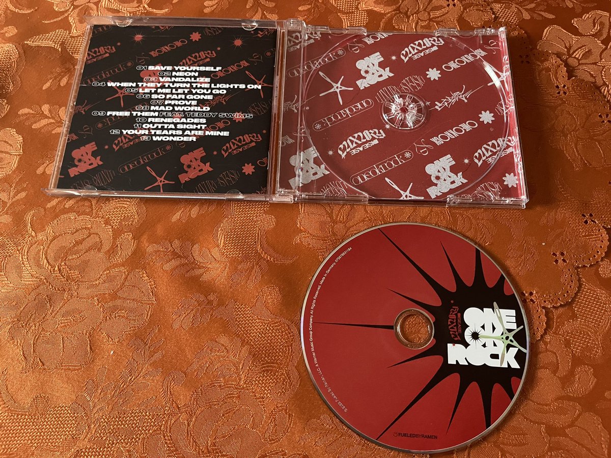 Da_kun's tweet photo. I’ve bought the American versions of them, but the other albums, I want to buy the japanese version, especially of the album “Ambitions” https://t.co/Eug1vY5N5j