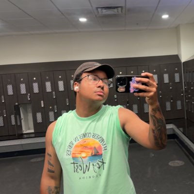 BbyZucchini's tweet photo. #NewProfilePic https://t.co/01Wf6rOsVa