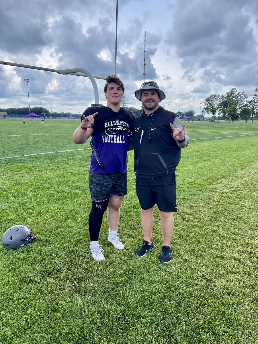 NolanKummer's tweet image. After a great camp and conversation with @CoachHenning75 and @HoffnerTodd I am grateful to receive my 3rd D2 offer from Minnesota State Mankato. 
@CoachHevel50 
@CoachBowen98 
@MJ_NFLDraft