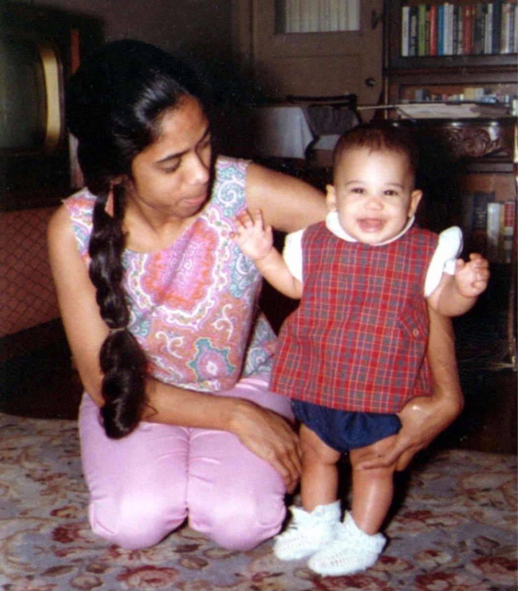 IndiaHistorypic's tweet photo. 1966 :: Little Kamala Harris ( @KamalaHarris ) With Her Mother Shyamala https://t.co/LtklmAxnq5