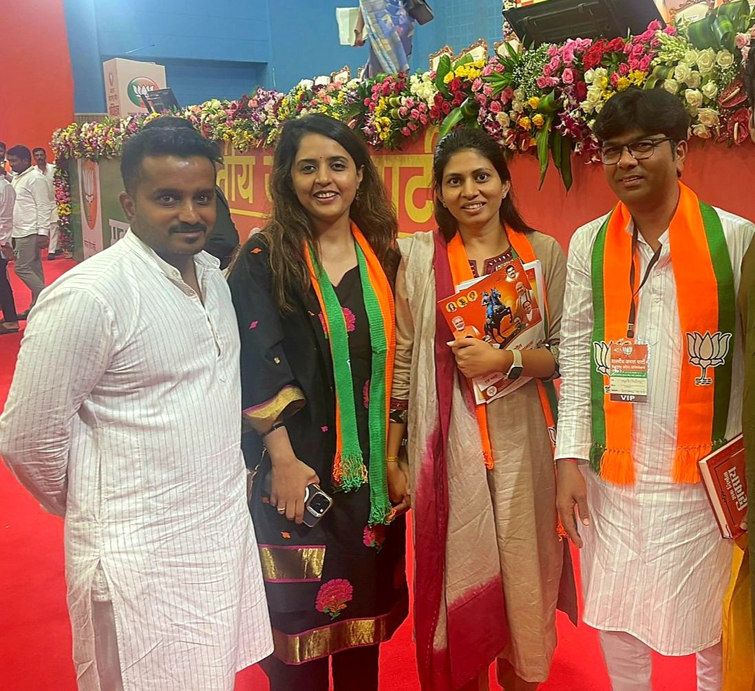 banchhode_jr's tweet photo. जय श्रीराम...🚩🚩
आमचे नेते, मा. केंद्रीय मंत्री अमितभाई शाह यांच्या उपस्थितीत 'भाजपा महाराष्ट्र प्रदेश अधिवेशन' पुणे बालेवाडी येथे पार पडले..
 @AmitShah
@BJP4Maharashtra @ivikrantpatil @mohol_murlidhar
@khadseraksha
#DevendraFadnavis https://t.co/4cQhRRvhop