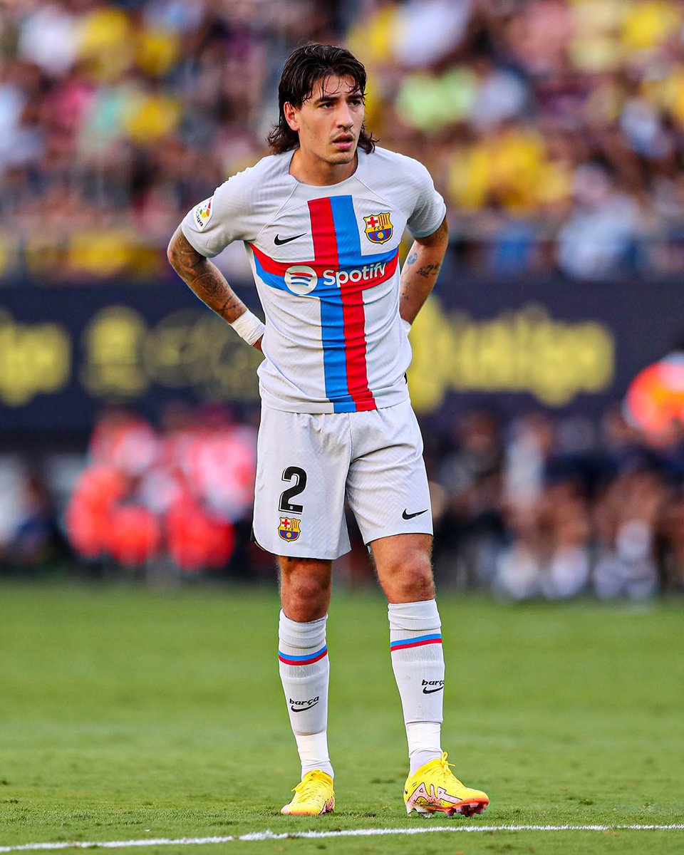 Football__Tweet's tweet image. 🎙️ Hector Bellerín: &quot;I wish women and men had equal salaries in football, it&apos;s just fair. I want equality.&quot;