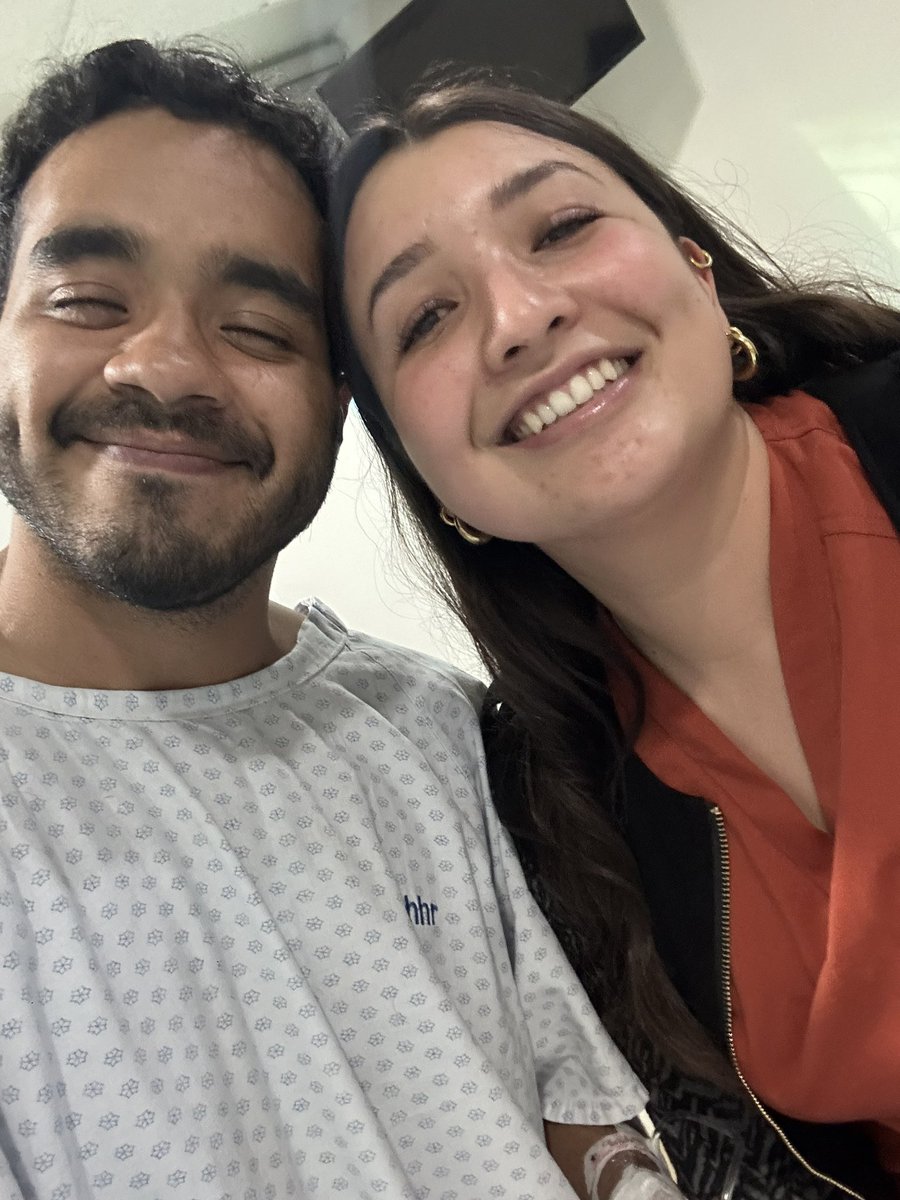 xchel_excel's tweet photo. Tenía mucho miedo de que mi vida fuera distinta después del cáncer y no es así, aquí andamos al millón 🙌🏽 https://t.co/x43QSdIoAa
