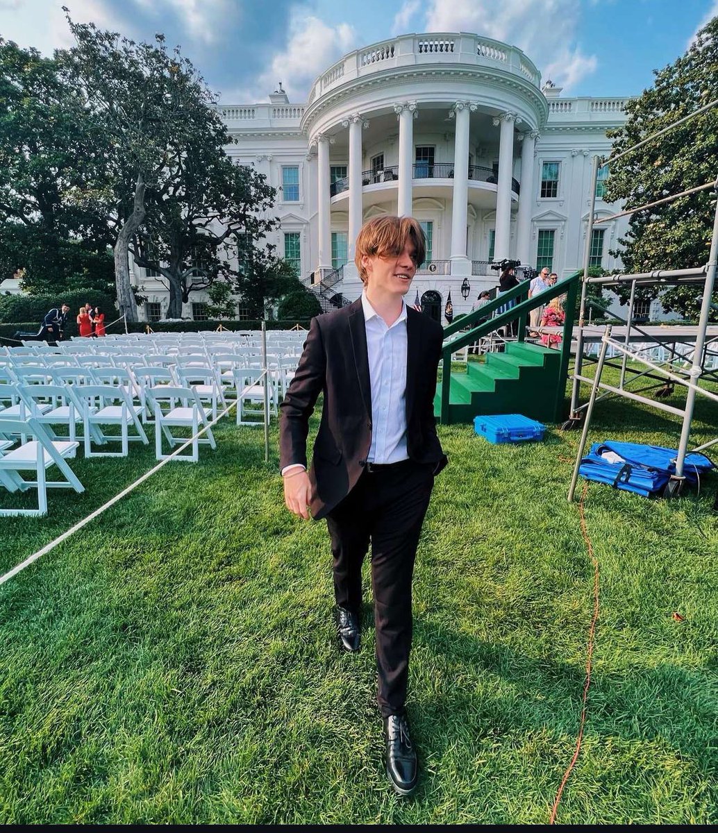 Chris Mowrey tweet media