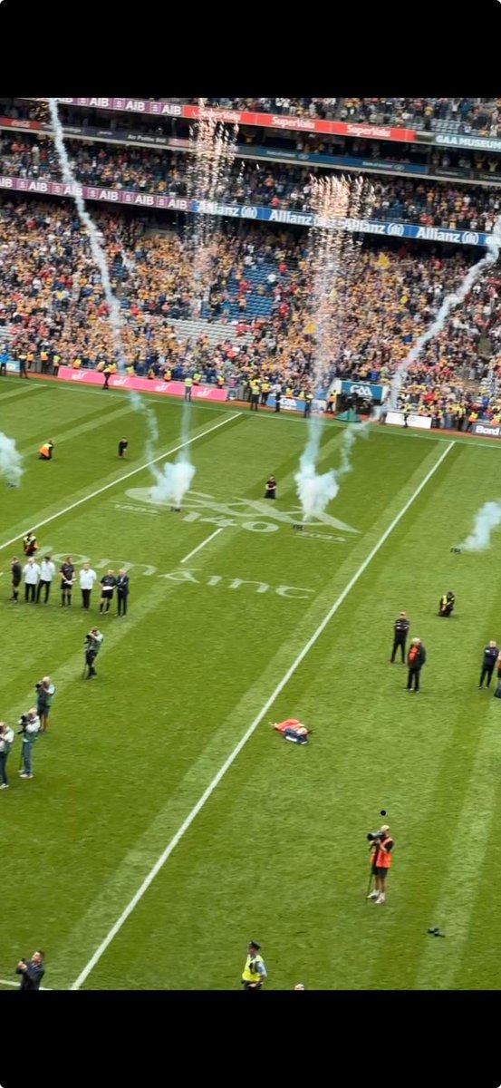 Niall Jib Dönnelly tweet media