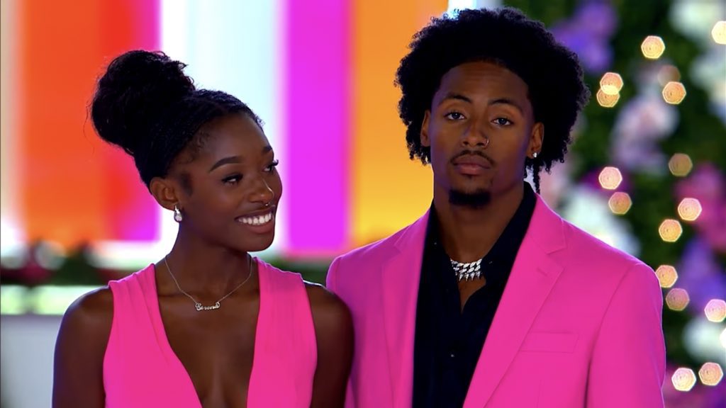 There is not a better love island story than Kordell and Serena