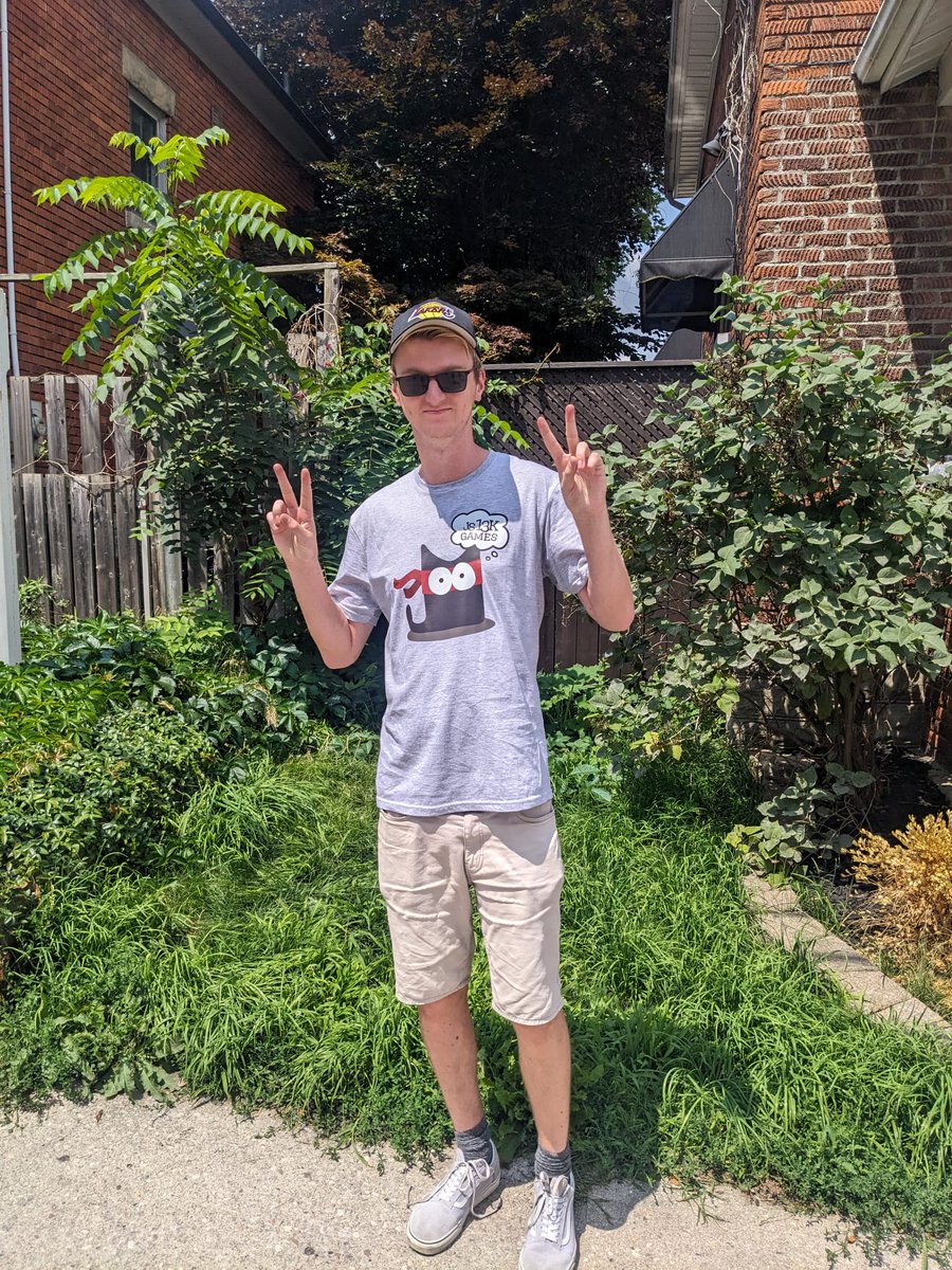 Added another #js13k t-shirt to my connection. Might be one of my favorites.

Just in time for this year's compo