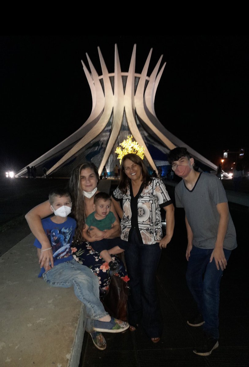 Vane Vazquez tweet media