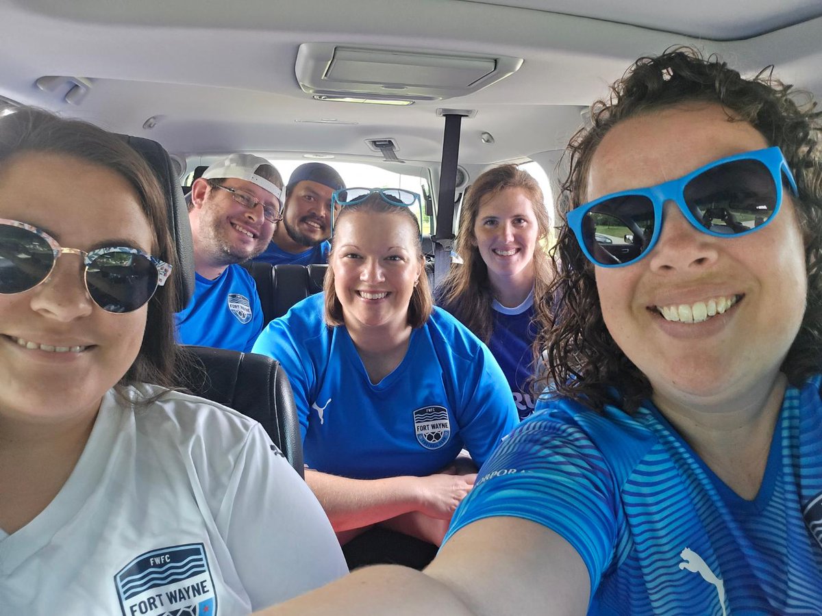 3RiversRegiment's tweet photo. #3RROnTour  🚗🚗🚗
We're coming for you Flint!
Can't wait to see our boys in the @USLLeagueTwo playoffs!
@FortWayneFC https://t.co/buQZDEWo5M