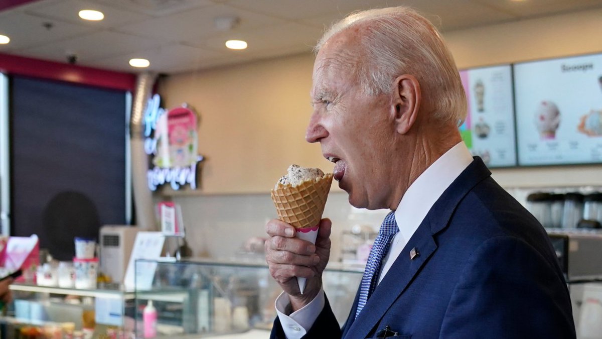 This Just In: Joe Biden’s team announced he will drop out of the 2024 presidential race. 

They are expected to inform Biden at his next ice cream social. 

#JoeBiden2024 
#RidingWithBiden #obama #KamalaHarris #DNC #MAGA