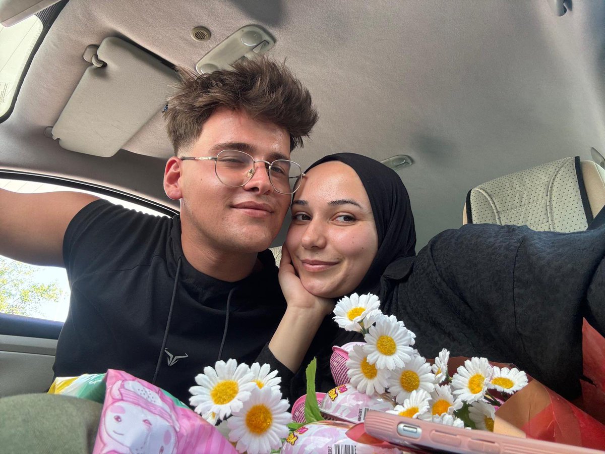 Aşık olmamak mümkün değillll kii😻