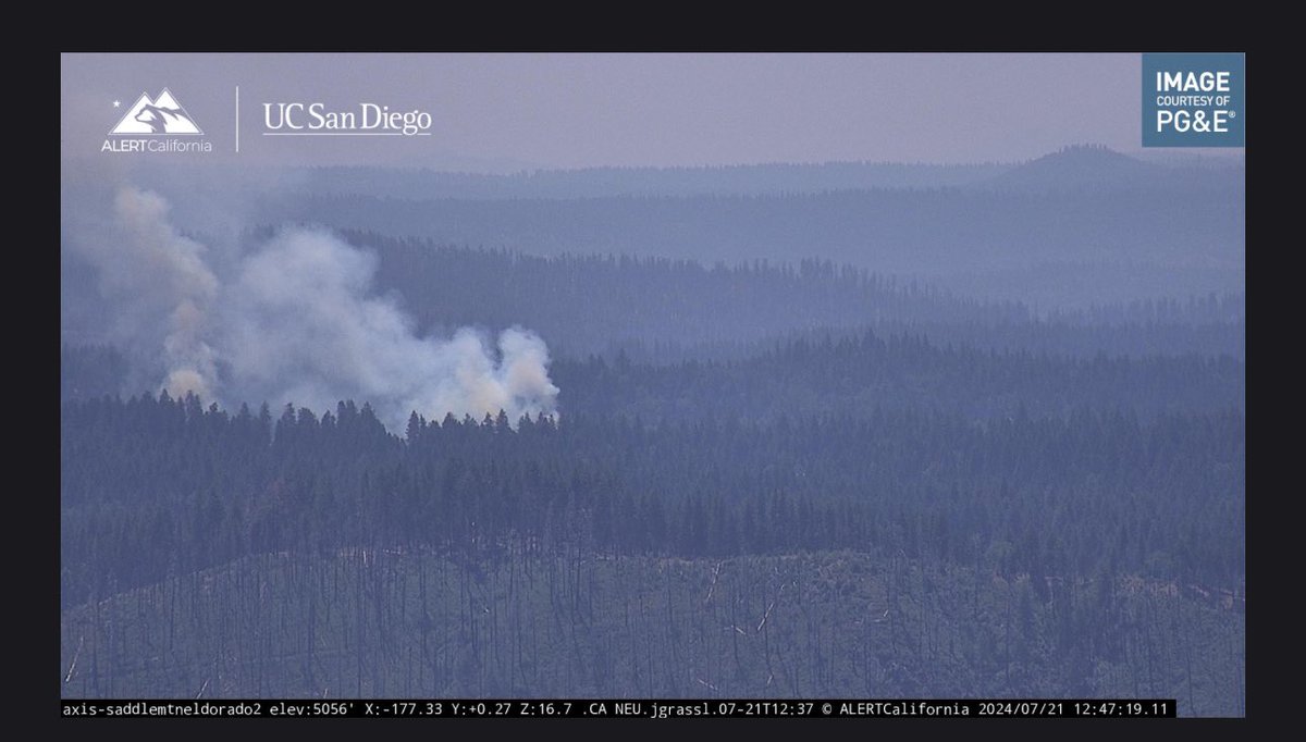 sarah_luna_1111's tweet photo. π¨π₯NEW INCIDENT: #ridgewayfire in Pollock Pines, CA in El Dorado County. Initial reports of 3 separate fires with three structures immediately threatened. HWY 50 is being shut down @ Sly Park for response teams to set up IC
EVACUATIONS IN PROGRESS - updates to follow as the incident develops. Additional units are being requested