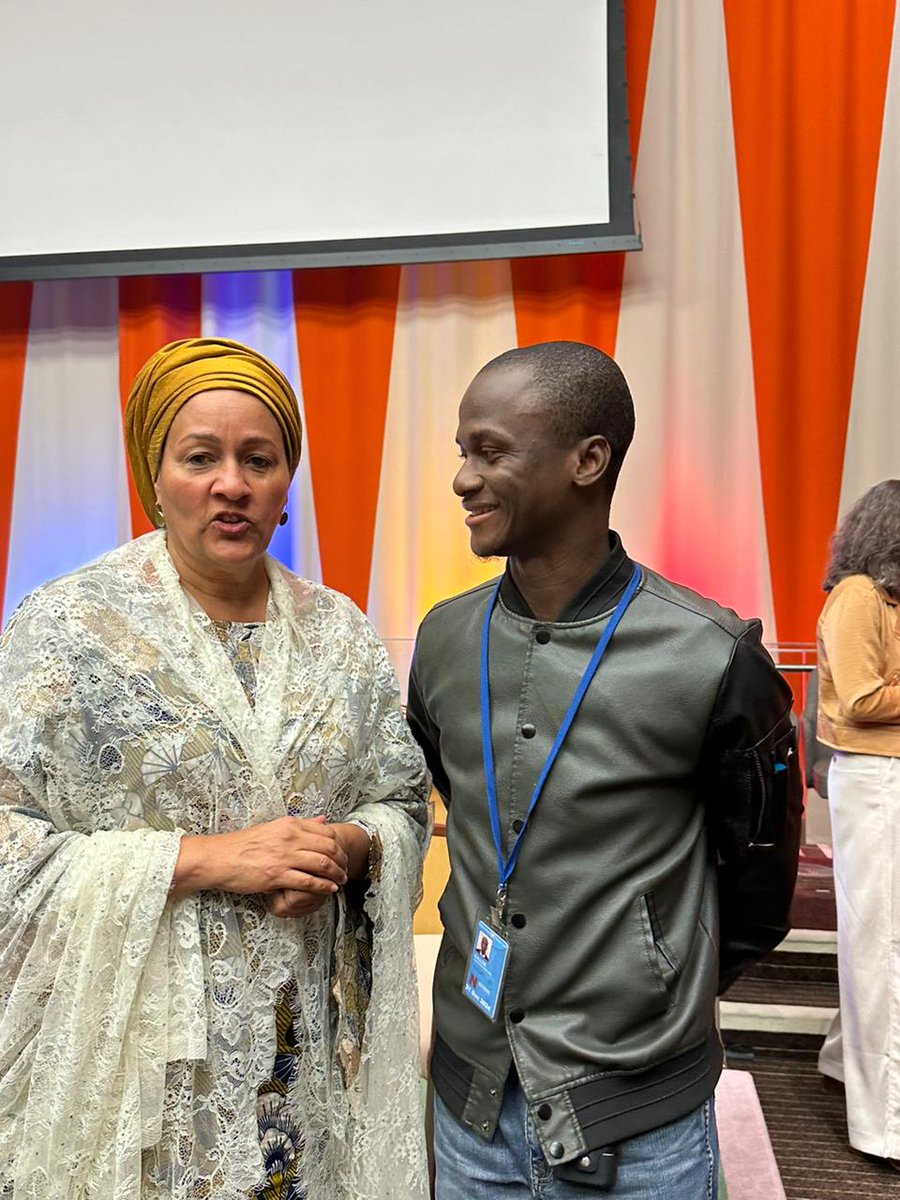 asilyasil's tweet image. Our DG @junisak meeting with @AminaJMohammed
At #hlpf #hlpf2024 #sdgacceleration #asilyasil
@PresidentBio
@VP_Jalloh
@firstlady_bio
@FirstLadyBio
@Ladyfatimabio
@dsengeh
@TimKabba
@moped2024
@MFAIC_SL
@UNDPSierraLeone
@USEmbFreetown
@UNECOSOC
@UN_PGA
@UNDGC_CSO
@UNSierraLeone