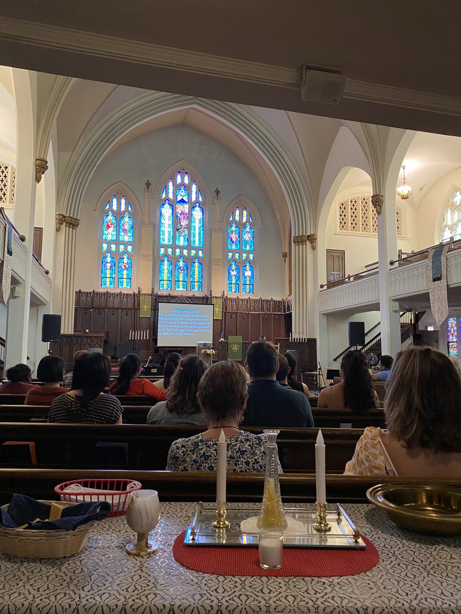 Agape_Chicago's tweet photo. One of Rogers Park Presbyterian Church’s secrets is that during summer days, at 8 am, the sun directly lights the stained glass window, casting an ethereal glow into the sanctuary.

We were blessed by @mightygracem’s preaching today on our second week at our new home. https://t.co/9o361nZnb0