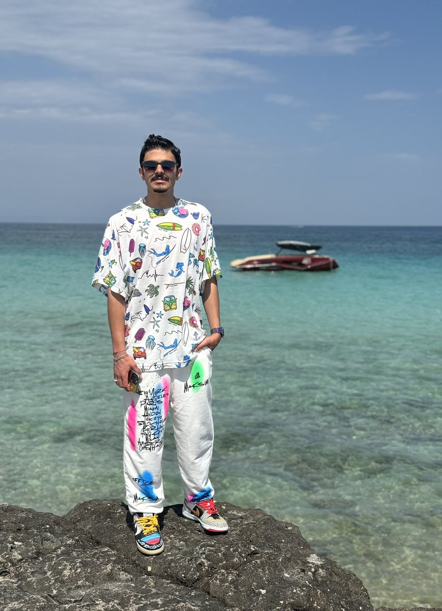 𝐾𝑖𝑛𝑔 𝐴𝑚𝑖𝑟🐺 tweet media