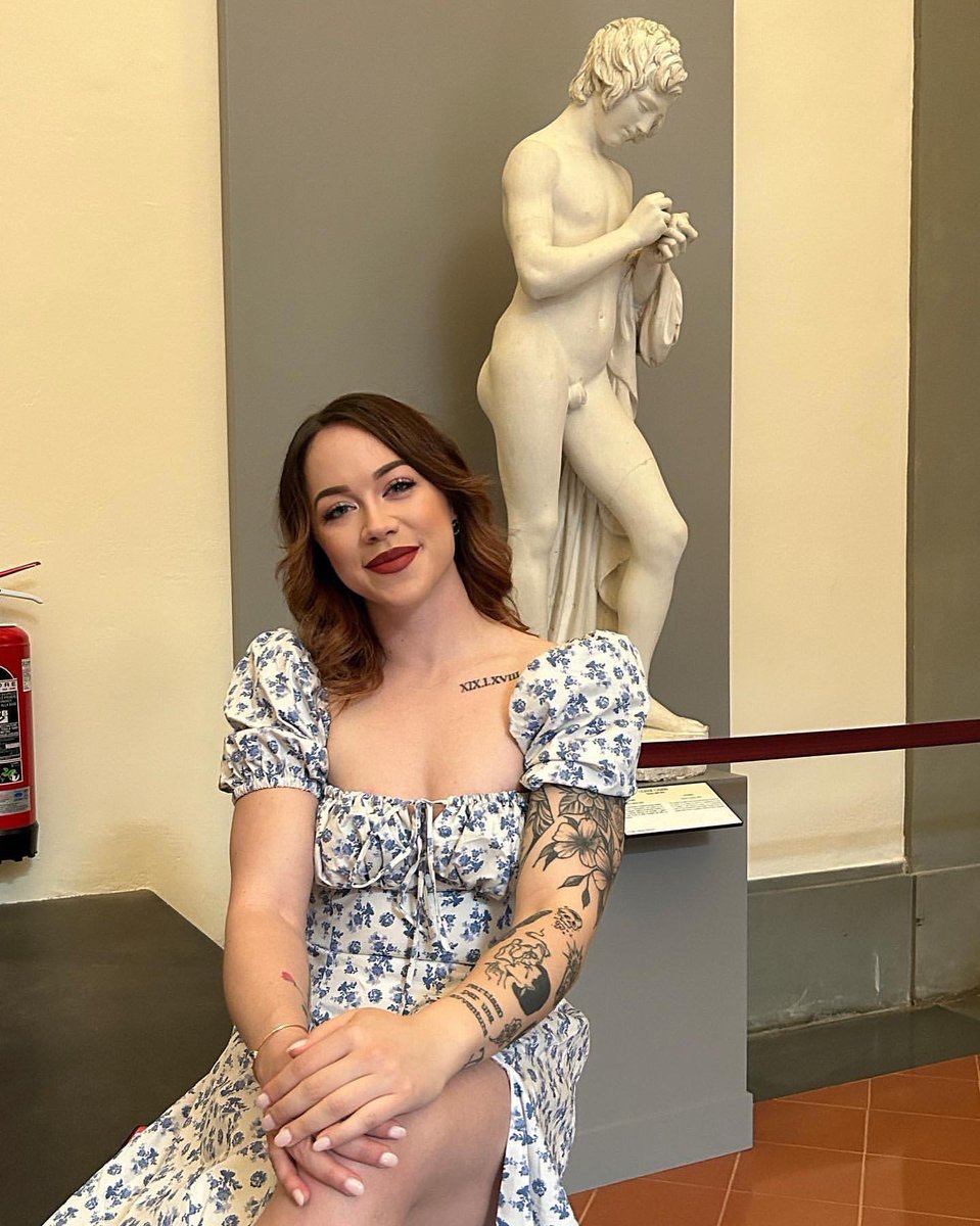 KathyplusK's tweet photo. Let me be your museum date ✨️ https://t.co/6cHafR5CZb