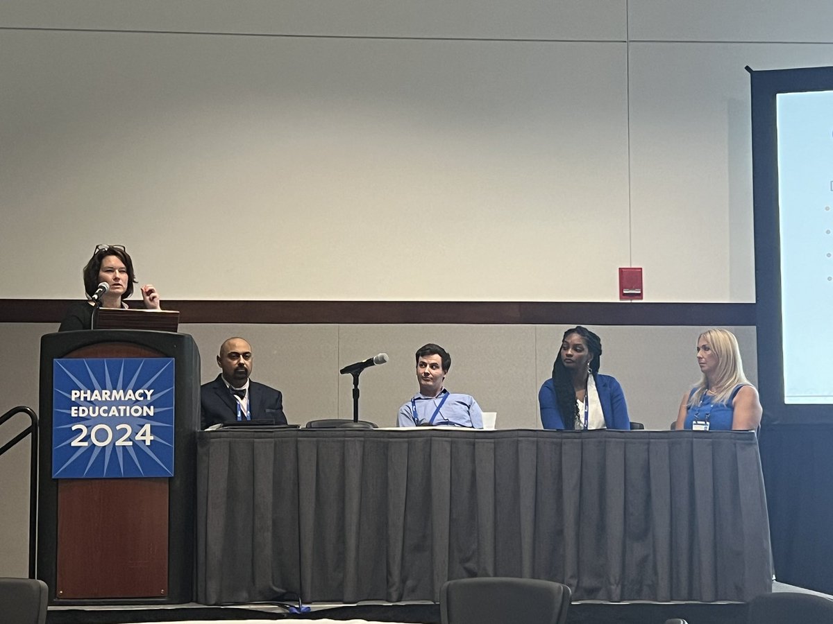 _gbrazeau's tweet photo. Way to go Cuban Delegation! Great Presentation! @TheAJPE @AACPharmacy https://t.co/yFHX7eD6x1